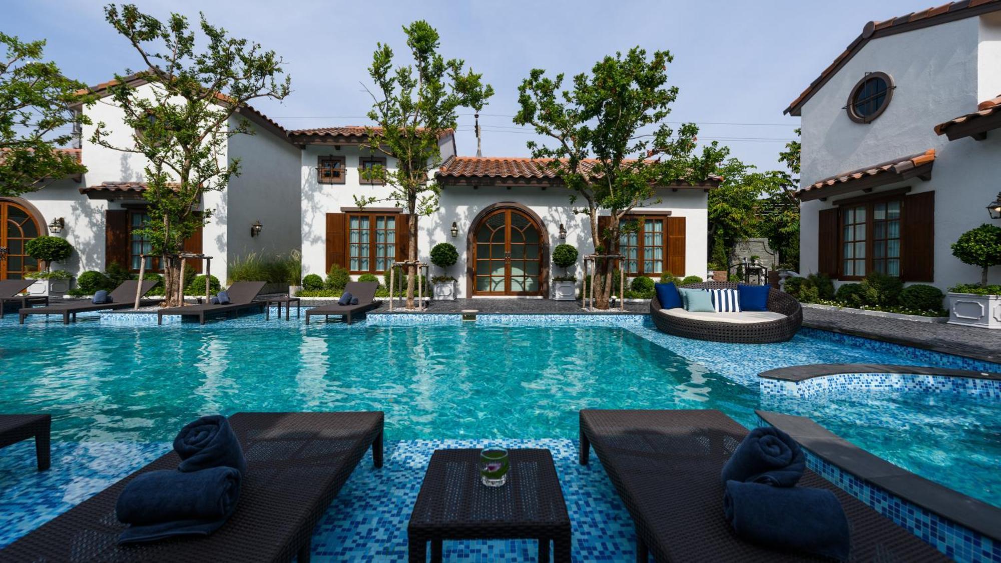 Hotel Seville Hua Hin